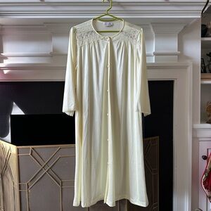 Vintage Vanity Fair Nightgown Yellow Small
